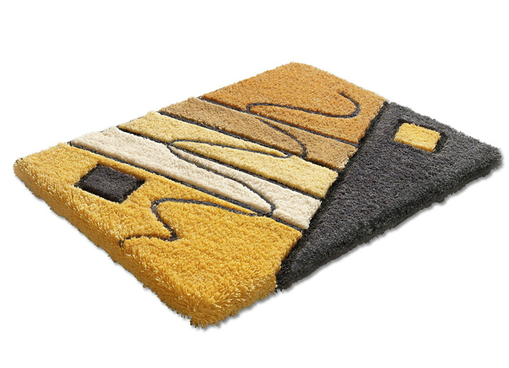 Badgarnituren - Barfußweiche Badgarnitur in harmonischen Farbtönen, in Größe 100 (Vorleger halbrund, 50x 80 cm) bis 112 (WC-Deckelbezug, 47x50 cm, mit Kordel), in Farbe LILA Ansicht 2