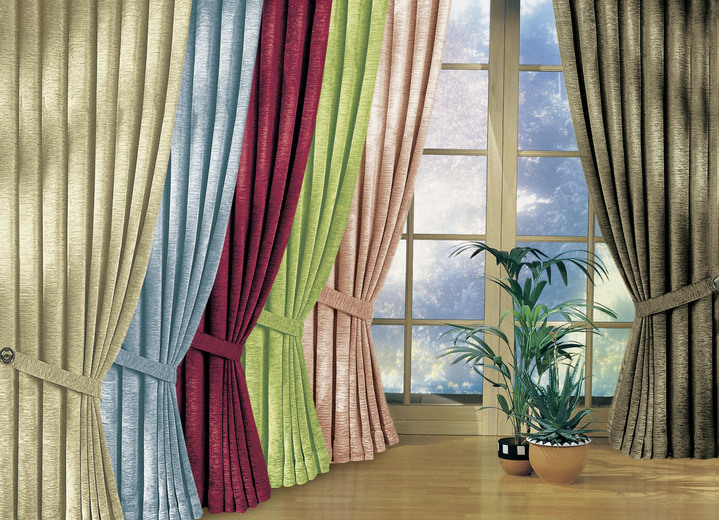 Klassisch - Fensterdekoration aus schwerer Thermo-Chenille-Qualität, in Größe 364 (H150xB135 cm) bis 464 (H245xB270 cm), in Farbe CREME, in Ausführung mit Universalschienenband Ansicht 1