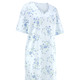 Kurzarm - Nachthemd, Kurzarm mit V-Ausschnitt, in Größe 038 bis 060, in Farbe MAGNOLIE-BUNT – Farbe HELLBLAU-BUNT – Ansicht 2