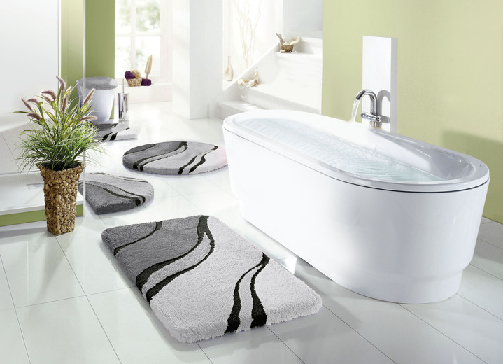 Badgarnituren - Moderne Badgarnitur von Kleine Wolke Ansicht 13 Badgarnituren - Moderne Badgarnitur von Kleine Wolke, in Größe 100 (Vorleger halbrund, 50/ 80 cm bis 112 (WC-Deckelbezug mit Kordel, 47/ 50 cm)), in Farbe BLAU Ansicht 13