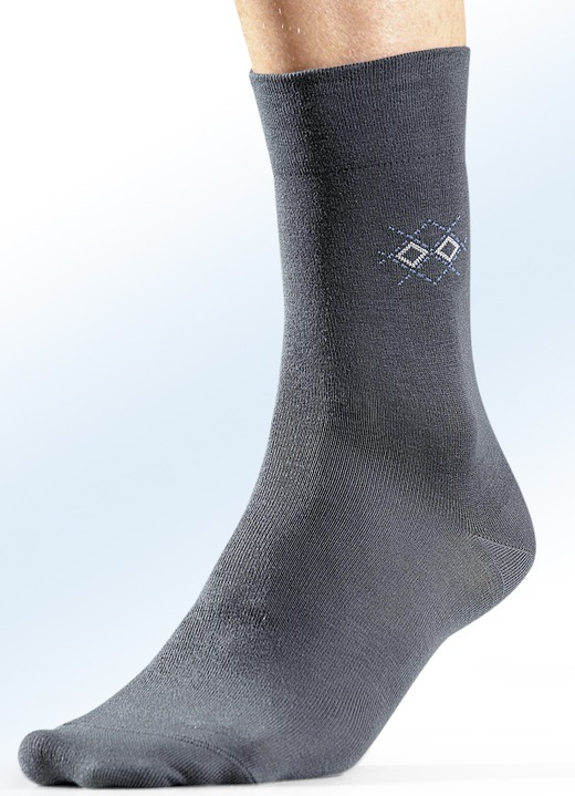 - Rogo Viererpack Socken, in Größe Gr: 1 (Schuhgröße 39-42) bis Gr: 2 (Schuhgröße 43-46), in Farbe 1x GRAFIT, 1x ANTHRAZIT,  1x TAUPE, 1x SCHWARZ