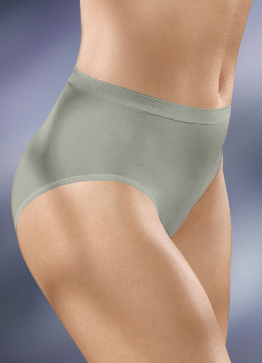 Slips - Speidel Viererpack Slips ohne Seitennähte, in Größe 040 bis 050, in Farbe WEISS Ansicht 12