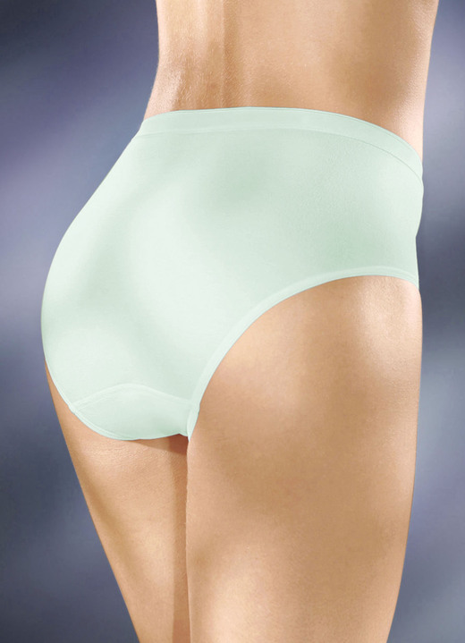 Slips - Speidel Viererpack Slips ohne Seitennähte, in Größe 040 bis 050, in Farbe LILA Ansicht 16