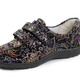 Slipper & Schnürschuhe - Waldläufer, bequeme Damen-Slipper, Weite H, mit herausnehmbarem Fußbett – Farbe SCHWARZ-BUNT – Ansicht 1 Slipper & Schnürschuhe - Waldläufer, bequeme Damen-Slipper, Weite H, mit herausnehmbarem Fußbett, in Größe 3 1/2 bis 8, in Farbe DUNKELBLAU – Farbe SCHWARZ-BUNT – Ansicht 1