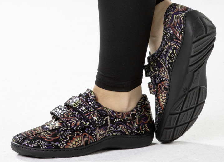 Slipper & Schnürschuhe - Waldläufer, bequeme Damen-Slipper, Weite H, mit herausnehmbarem Fußbett Ansicht 28 Slipper & Schnürschuhe - Waldläufer, bequeme Damen-Slipper, Weite H, mit herausnehmbarem Fußbett, in Größe 3 1/2 bis 8, in Farbe DUNKELBLAU Ansicht 28