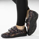 Slipper & Schnürschuhe - Waldläufer, bequeme Damen-Slipper, Weite H, mit herausnehmbarem Fußbett – Farbe SCHWARZ-BUNT – Ansicht 4 Slipper & Schnürschuhe - Waldläufer, bequeme Damen-Slipper, Weite H, mit herausnehmbarem Fußbett, in Größe 3 1/2 bis 8, in Farbe DUNKELBLAU – Farbe SCHWARZ-BUNT – Ansicht 4