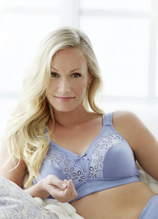 BH mit Spitze - Swegmark of Sweden BH mit BIO-Baumwolle, in Größe 080 bis 105, in Cup F, in Farbe AZURBLAU Ansicht 1