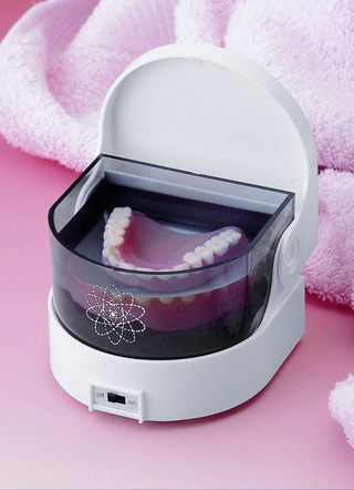 Körperpflege & Kosmetik - Automatischer Gebissreiniger, in Farbe WEISS