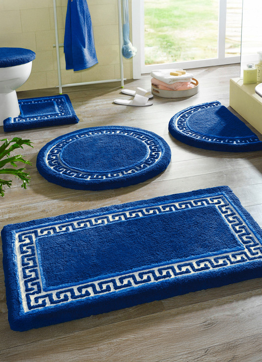 Badgarnituren - Badgarnitur mit Mäander-Bordüre, in Größe 100 (Vorleger halbrund, 50/ 80 cm) bis 112 (Deckelbezug mit Kordel, 47/ 50 cm), in Farbe BLAU Ansicht 2