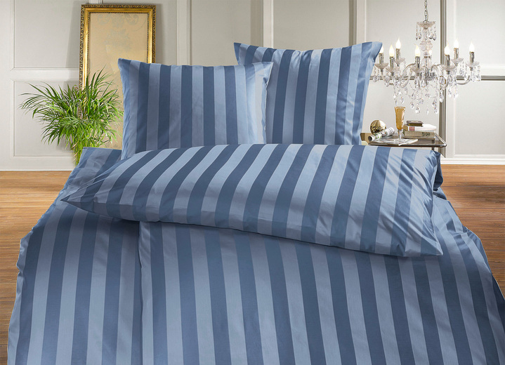 Bettwäschegarnituren - Hochwertige Bettwäsche aus dem Hause BAUER, in Größe 120 (Kissenbezug, 80/ 80 cm) bis 215 (Deckenbezug, 155/220 cm), in Farbe HELLBLAU Ansicht 4