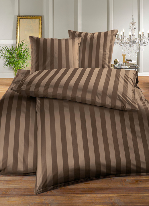 Bettwäschegarnituren - Hochwertige Bettwäsche aus dem Hause BAUER, in Größe 120 (Kissenbezug, 80/ 80 cm) bis 215 (Deckenbezug, 155/220 cm), in Farbe HELLBLAU Ansicht 7