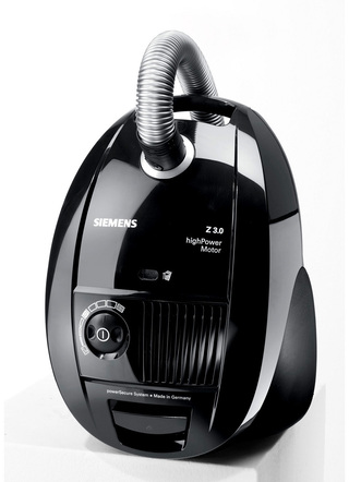 Mit Kabel - SIEMENS VSZ3B212 Bodenstaubsauger – Farbe SCHWARZ Mit Kabel - SIEMENS VSZ3B212 Bodenstaubsauger, in Farbe SCHWARZ