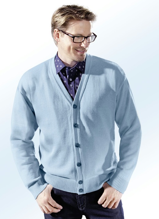 Strickjacken - Cardigan mit durchgehender Knopfleiste in 5 Farben, in Größe 044 bis 062, in Farbe BLEU Ansicht 1