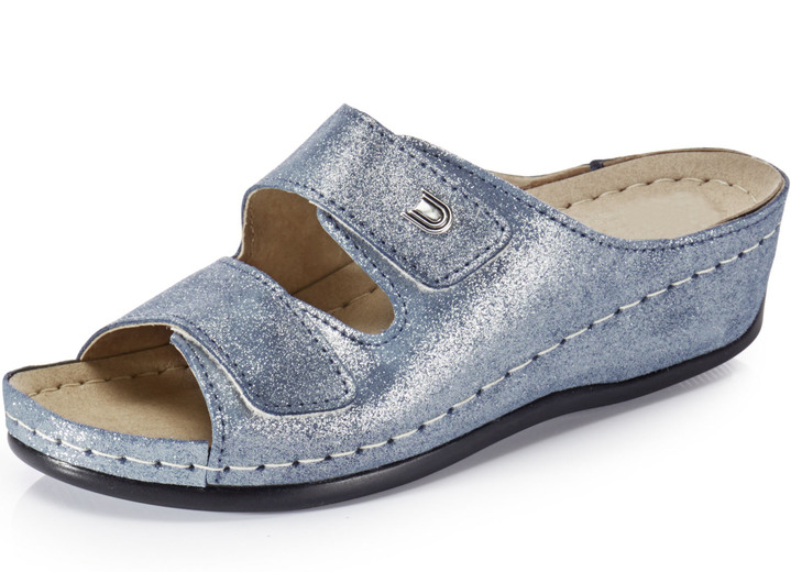 Sandaletten & Pantoletten - Bequeme Damen-Pantoletten, Weite G, mit Klettverschluss, in Größe 036 bis 042, in Farbe JEANS Ansicht 1