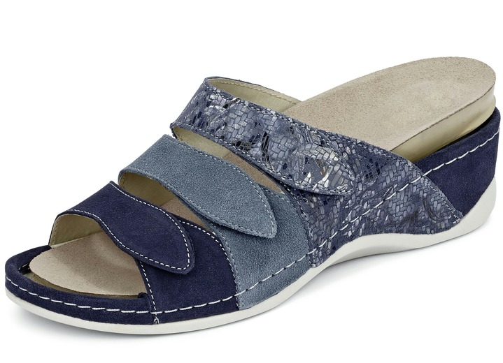 Sandaletten & Pantoletten - Mubb, bequeme Damen-Pantoletten, Weite H, mit herausnehmbarem Fußbett, in Größe 036 bis 042, in Farbe BLAU Ansicht 2