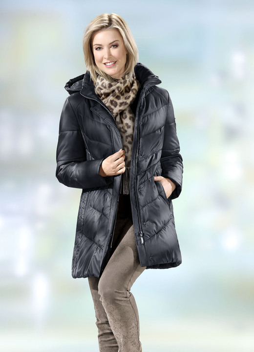 Jacken & Mäntel - Jacke mit abnehmbarer Kapuze, in Größe 019 bis 054, in Farbe SCHWARZ Ansicht 1