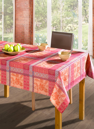 Heimtextilien - Tischdecke aus 100% Baumwolle mit Acryl-Versiegelung – Farbe TERRA – Ansicht  Heimtextilien - Tischdecke aus 100% Baumwolle mit Acryl-Versiegelung, in Größe 110 (Tischdecke, 110/140 cm) bis 190 (Tischdecke oval, 140/190 cm), in Farbe TERRA – Farbe TERRA – Ansicht