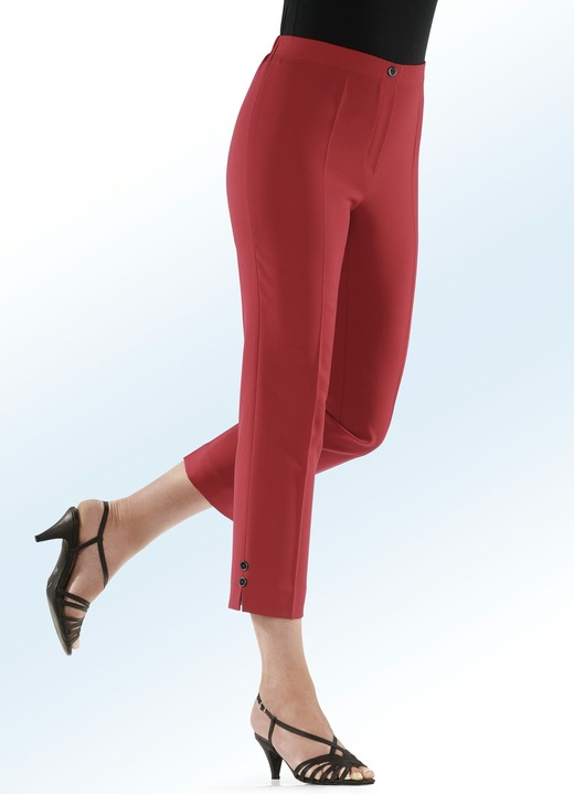 Hosen - Hose mit aparten Zierknöpfen am Saumabschluss, in Größe 018 bis 058, in Farbe WEISS Ansicht 2