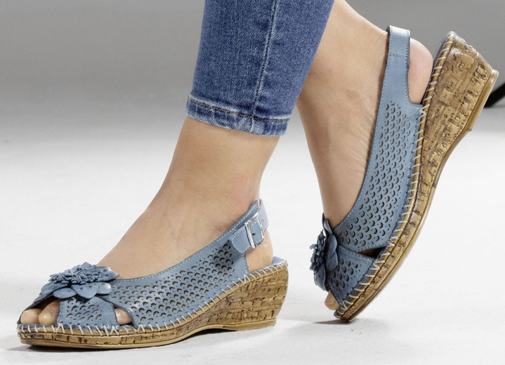 Sandaletten & Pantoletten - Gemini, sommerliche Damen-Sandaletten, Weite G, mit Gummizug Ansicht 4 Sandaletten & Pantoletten - Gemini, sommerliche Damen-Sandaletten, Weite G, mit Gummizug, in Größe 036 bis 042, in Farbe JEANS Ansicht 4