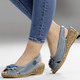 Sandaletten & Pantoletten - Gemini, sommerliche Damen-Sandaletten, Weite G, mit Gummizug – Farbe JEANS – Ansicht 1 Sandaletten & Pantoletten - Gemini, sommerliche Damen-Sandaletten, Weite G, mit Gummizug, in Größe 036 bis 042, in Farbe JEANS – Farbe JEANS – Ansicht 1