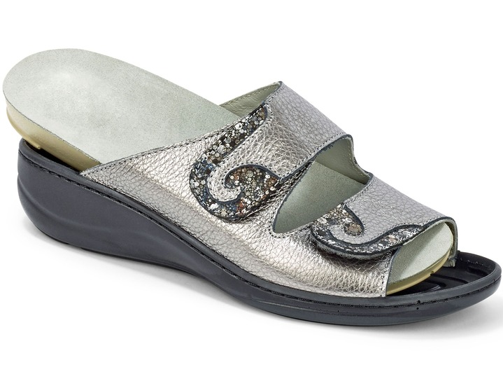 Sandaletten & Pantoletten - Mubb, bequeme Damen-Pantoletten, Weite H, mit herausnehmbarem Fußbett Ansicht 6 Sandaletten & Pantoletten - Mubb, bequeme Damen-Pantoletten, Weite H, mit herausnehmbarem Fußbett, in Größe 036 bis 042, in Farbe STAHLBLAU Ansicht 6