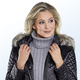 Winterjacken - Jacke mit weißer Kontrastpaspelierung – Farbe SCHWARZ Winterjacken - Jacke mit weißer Kontrastpaspelierung, in Größe 018 bis 052, in Farbe BORDEAUX