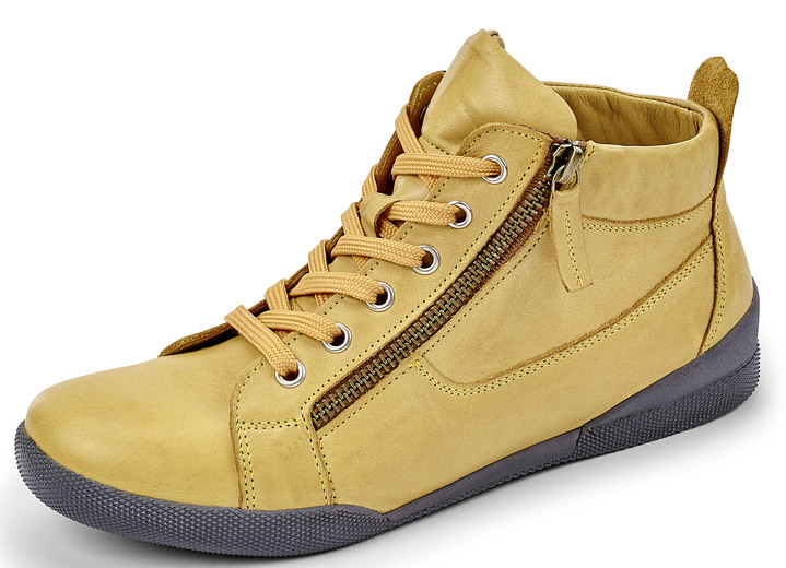 Sport- & Freizeitschuhe - Andrea Conti, sportive Damen-Boots, mit herausnehmbarem Fußbett, in Größe 036 bis 042, in Farbe SENFGELB Ansicht 1