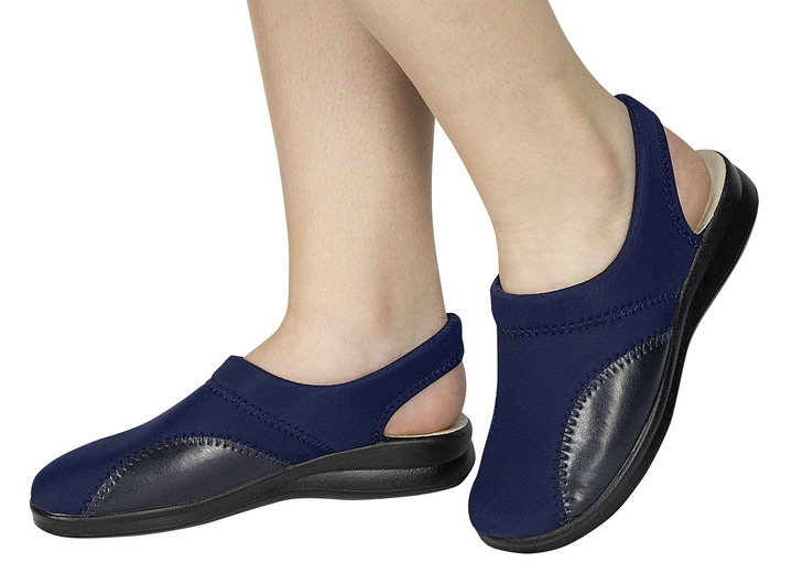 Sandaletten & Pantoletten - Bequeme Clogs aus Stretchmaterial mit elastischem Einschlupf, in Größe 036 bis 042, in Farbe MARINE Ansicht 1