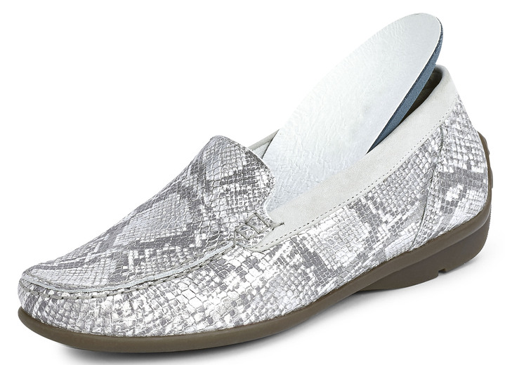 - Waldläufer Mokassin-Slipper mit moderner Reptilprägung, in Größe 4 1/2 bis 9, in Farbe MATTSILBER Ansicht 2