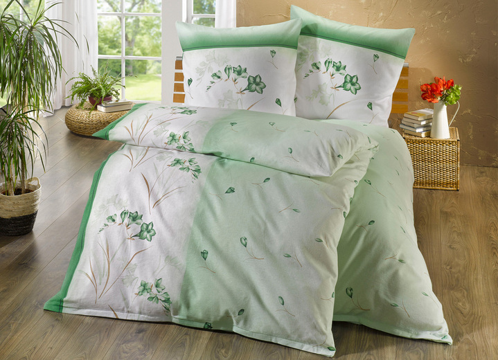 Bettwäschegarnituren - Bügelleichte DOBNIG Bettwäsche-Garnitur mit Reißverschluss Ansicht 4 Bettwäschegarnituren - Bügelleichte DOBNIG Bettwäsche-Garnitur mit Reißverschluss, in Größe 111 (40/80 cm + 135/200 cm) bis 412 (Sparset, 4-teilig), in Farbe FLIEDER Ansicht 4