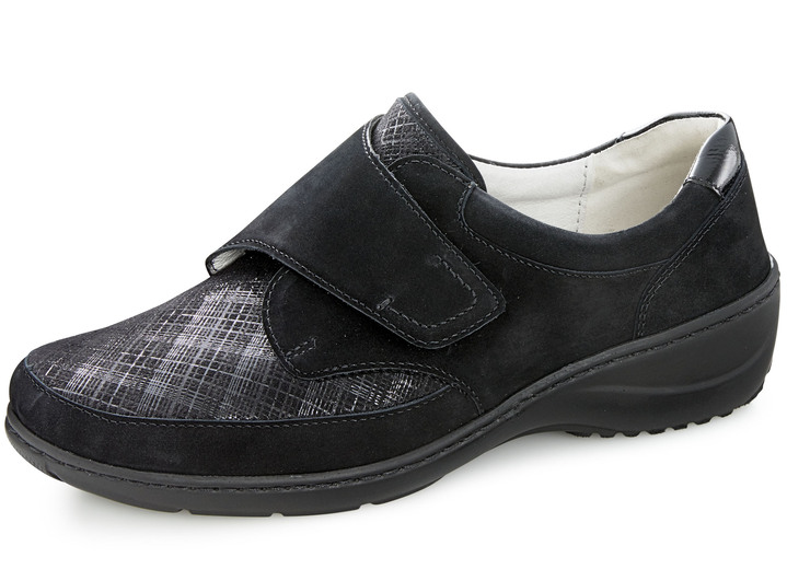 Slipper & Schnürschuhe - Waldläufer Slipper mit Stretchmaterial im Ballenbereich, in Größe 4 bis 8 1/2, in Farbe RUBINROT Ansicht 3