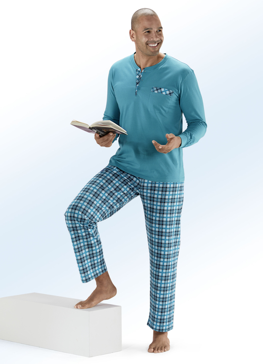 Schlafanzüge - Zweierpack Schlafanzüge mit Knopfleiste, Brusttasche und Bündchenärmeln, in Größe 046 bis 062, in Farbe 1X ANTHRAZIT-GRÜN, 1X PAZIFIK-TÜRKIS Ansicht 2