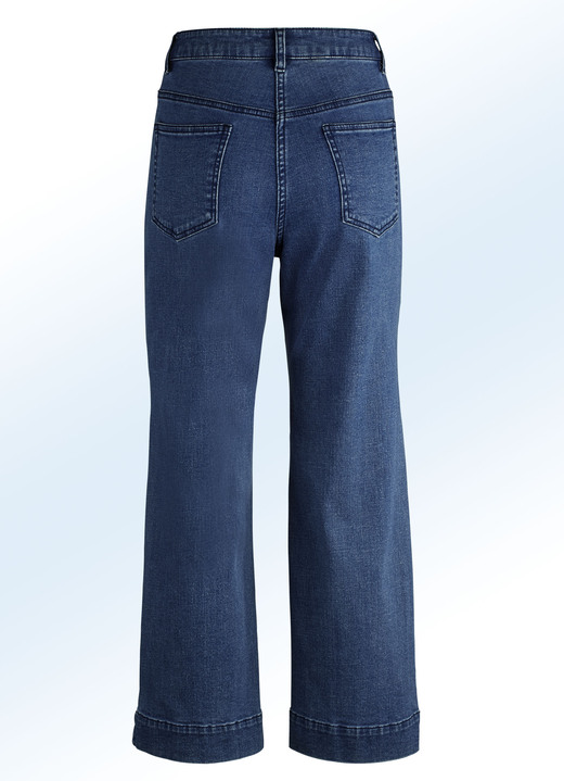 Hosen mit Knopf- und Reißverschluss - Jeans-Culotte in 5-Pocket-Form, in Größe 017 bis 050, in Farbe JEANSBLAU Ansicht 6