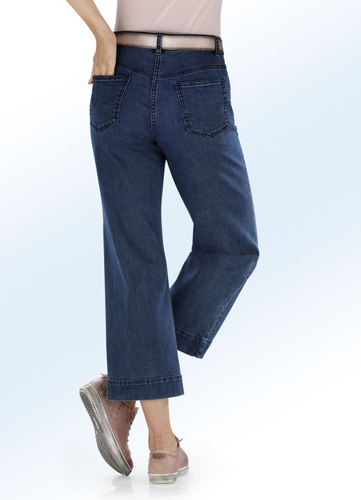Hosen mit Knopf- und Reißverschluss - Jeans-Culotte in 5-Pocket-Form, in Größe 017 bis 050, in Farbe JEANSBLAU Ansicht 8