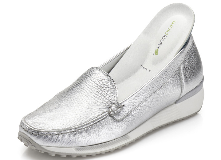 Slipper & Schnürschuhe - Waldläufer, klassische Damen-Slipper, Weite H, mit herausnehmbarem Fußbett Ansicht 2 Slipper & Schnürschuhe - Waldläufer, klassische Damen-Slipper, Weite H, mit herausnehmbarem Fußbett, in Größe 3 1/2 bis 8, in Farbe SILBER Ansicht 2