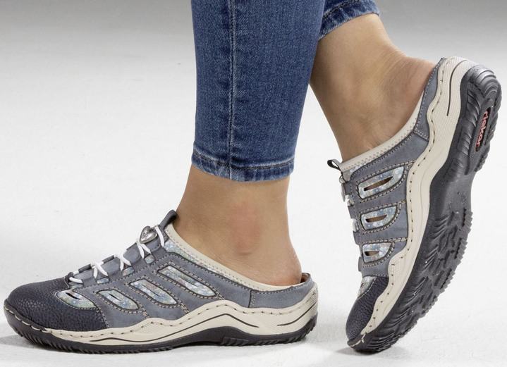 Sport- & Freizeitschuhe - Rieker, klassische Damen-Clogs, mit Elastik-Zierschnürung, in Größe 036 bis 043, in Farbe JEANS-BEIGE Ansicht 4