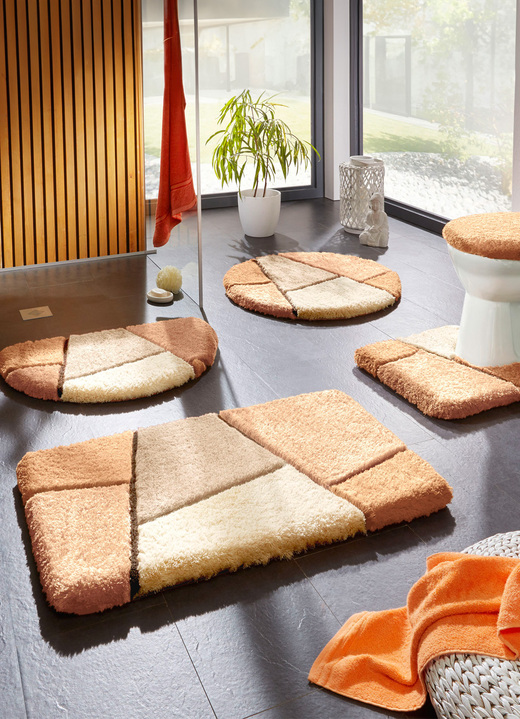 Badgarnituren - Farbenfrohe Badgarnitur mit rutschhemmender Rückseite, in Größe 101 (Teppich, 50/ 90 cm) bis 110 (Hänge-WC-Garnitur 2-teilig), in Farbe CREME Ansicht 3