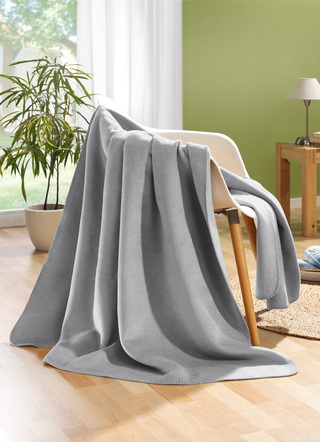 Wohndecke mit Festonstich-Einfassung