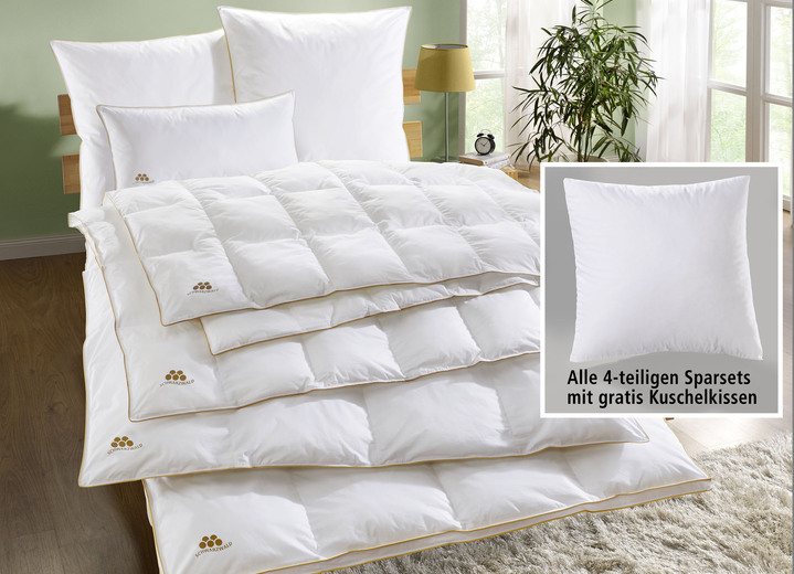 Bettwaren - Bettwarenprogramm Schwarzwald mit goldener Satin-Biese, in Größe 103 (135/200 cm) bis 403 (4-teiliges Sparset), in Farbe WEISS, in Ausführung Kissen Ansicht 2