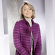 Kurz - Funktionsjacke mit 2-Wege-Reißverschluss – Farbe VIOLETT – Ansicht 2 Kurz - Funktionsjacke mit 2-Wege-Reißverschluss, in Größe 034 bis 052, in Farbe MARINE – Farbe VIOLETT – Ansicht 2