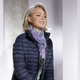 Kurz - Funktionsjacke mit 2-Wege-Reißverschluss – Farbe MARINE – Ansicht 2 Kurz - Funktionsjacke mit 2-Wege-Reißverschluss, in Größe 034 bis 052, in Farbe VIOLETT – Farbe MARINE – Ansicht 2
