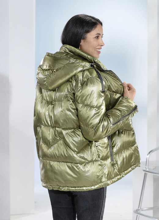 - Funktionsjacke im Puffer-Style, in Größe 034 bis 052, in Farbe KHAKI Ansicht 2