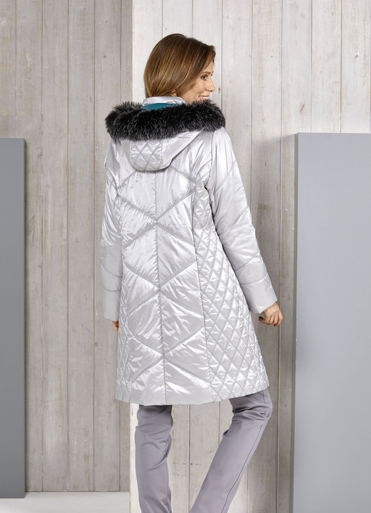 - Kurzmantel mit smaragdgrünem Zierstepp, in Größe 036 bis 054, in Farbe SILBERGRAU Ansicht 2