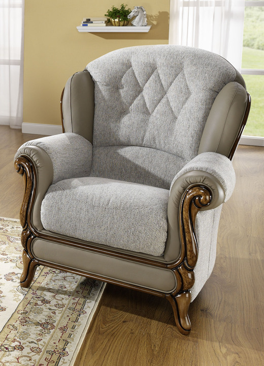 Sessel - Polstermöbel mit edlen Holzchatosen Ansicht 2 Sessel - Polstermöbel mit edlen Holzchatosen, in Farbe TAUPE, in Ausführung Sessel Ansicht 2
