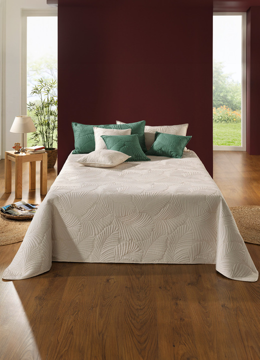 Tagesdecken - Kuschelige Tagesdecke, in Größe 873 (für Einzelbett, 140x210 cm) bis 924 (1 Kissenbezug, 40x 80 cm), in Farbe CREME Ansicht 1