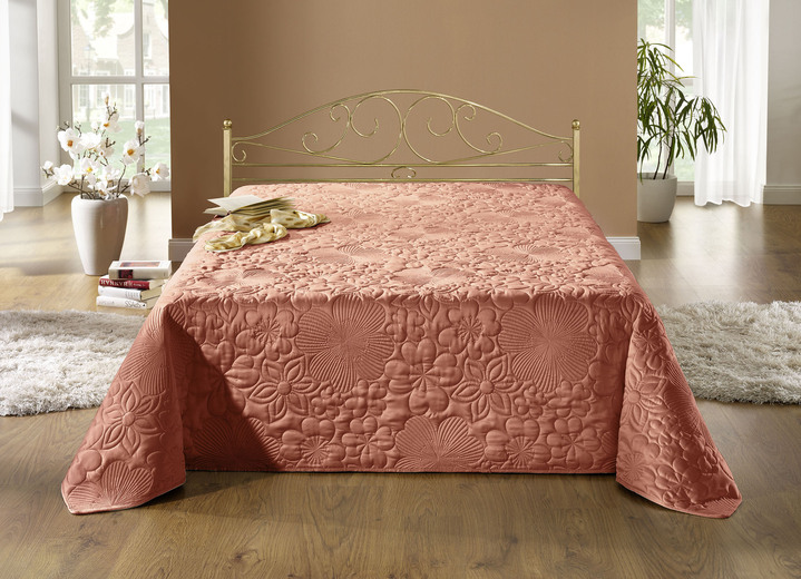 Tagesdecken - Hervorragend verarbeitete Tagesdecke und passende Kissenbezüge, in Größe 873 (für Einzelbett, 140x210 cm) bis 924 (Kissenbezug, 40x 80 cm), in Farbe CREME Ansicht 3