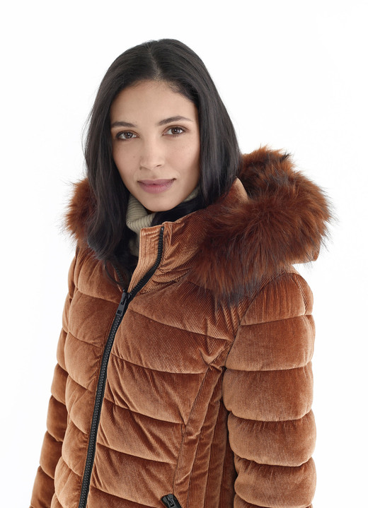 - Kurzmantel mit abnehmbarer Kapuze, in Größe 034 bis 052, in Farbe ZIMT Ansicht 6