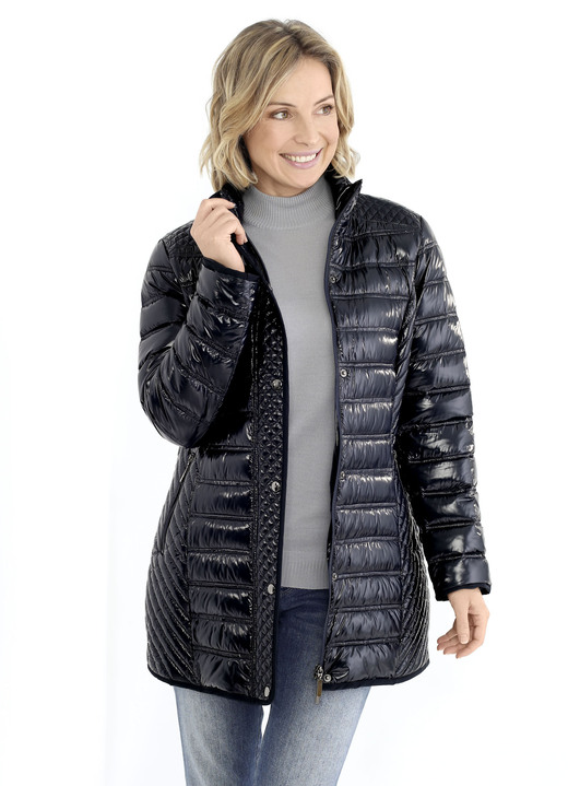 - Jacke mit verschiedenen Steppvariationen, in Größe 034 bis 052, in Farbe SAPHIRBLAU Ansicht 10