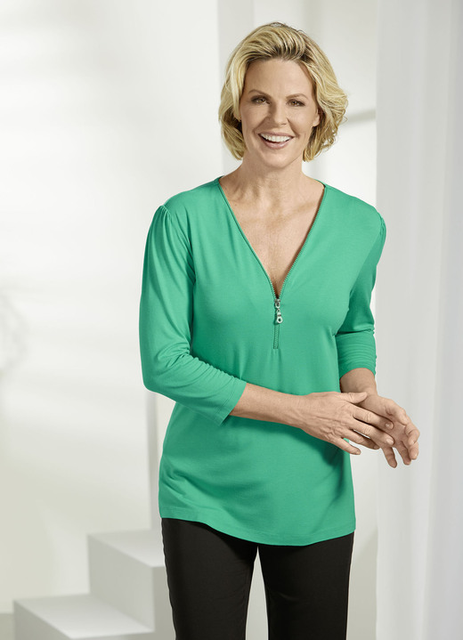 Shirts - Shirt mit Reißverschluss am V-Ausschnitt, in Größe 038 bis 044, in Farbe GRÜN