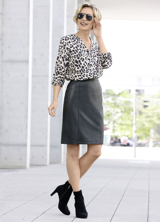 - Tunika mit dekorativer Biesenzier, in Größe 036 bis 052, in Farbe BEIGE-SCHWARZ-SAND Ansicht 2